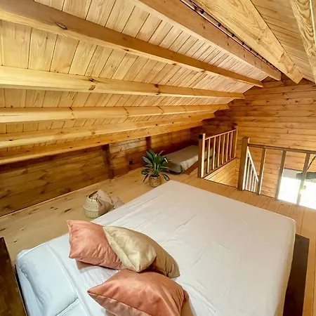 Mountain Eco Shelter 3 Οργανωμένο κάμπινγκ Φουνκάλ