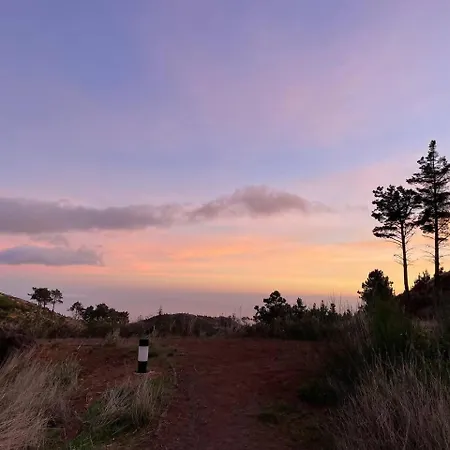 Mountain Eco Shelter 3 * Funchal (Madeira)