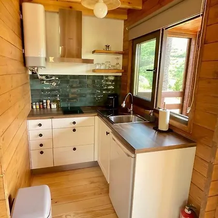 Mountain Eco Shelter 3 * Φουνκάλ